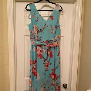 Emma & Michelle Floral Maxi Dress